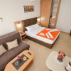 Отель Apartments Ivanovic - Studio With Balcony, фото 7