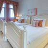 Отель Beautiful Large 4 B/R Villa W/ Pool Jumeirah Island, фото 6