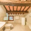 Отель Amazing Apartment in Castiglione D.lago PG With 2 Bedrooms, Wifi and Outdoor Swimming Pool, фото 18