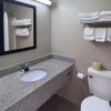 Отель Rodeway Inn & Suites, фото 34