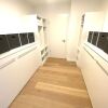 Отель 2 Bedrooms Flat in Center with Parking, фото 21