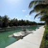 Отель Coral Lagoon Resort Villas & Marina by KeysCaribbean, фото 17