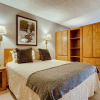 Отель Lift House Lodge, Pet Friendly Studio Condo, фото 20