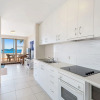 Отель 5 'Casuarina's ' 33 Soldiers Point Road - superb waterfront unit, фото 4