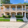 Отель Sunset Villas Deluxe 2 Bedroom Unit 3A, фото 6