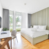 Отель Elegant 2BR with maids room and Ain View, фото 12