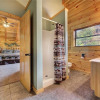 Отель Destinys Heavenly View - Five Bedroom Cabin, фото 2