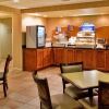 Отель Holiday Inn Express Hotel & Suites CALHOUN, фото 27