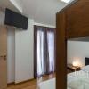 Отель 137m homm New Apartment with Acropolis View 7ppl, фото 16