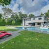 Отель Alluring Hampton Bays Hideaway < 2 Mi to Beach!, фото 17