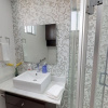 Отель Comfortable and Trendy Apartment 2C, фото 6
