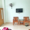 Отель Nhà Nghỉ Phương Đông, фото 2