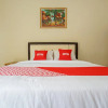 Отель Trikora Indah Residence by OYO Rooms, фото 4