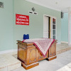 Отель OYO 90571 Dewi Guest House Syariah, фото 10