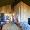 Отель Brackenhill Glamping - Safari Tent with Hot Tub - Sleeps 6, фото 5