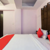 Отель OYO 22995 Hotel Chandan Plaza, фото 1