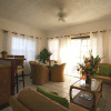 Отель Royal Palms в Вест-Энде Вилледже