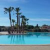 Отель Domaine de vacances à 600m de la plage villa 2 chambres climatisées 4 couchages WIFI terrasse parkin, фото 18