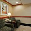 Отель Holiday Inn Express Hotel & Suites Fairfield - North, an IHG Hotel, фото 12