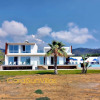Отель Blue - Beach Front Spectacular Villa Sleeps 10, фото 36