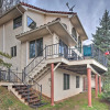 Отель Burnsville Home w/ Deck & Panoramic Mountain Views, фото 1