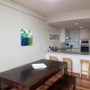 Отель Newcastle Short Stay Apartments - Sandbar Newcastle Beach, фото 8