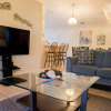 Отель Blue Lagoon by Orlando Short Term, фото 8