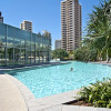Отель Private 3 Bed Ocean View Q Surfers Paradise, фото 14