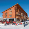 Отель Luxury apartment with Wi-Fi in large ski area Paradiski, фото 1