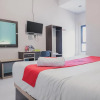Отель Grand Mentari Guest House by RedDoorz, фото 4