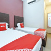Отель Super OYO Capital O 90556 Hotel Cherita Rooms, фото 2
