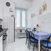 Отель Nice and Bright 2 Beds Flat Near San Giovanni, фото 11