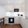 Отель Modern 1 Bedroom Apartment in West Kensington, фото 3