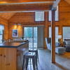 Отель Leavenworth Cabin 3 Mi to Lake Wenatchee: Hot Tub!, фото 8
