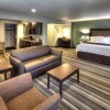 Отель The East Avenue Inn & Suites, фото 5