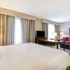 Отель Hampton Inn & Suites Dallas/Plano-East, фото 33