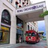 Отель Royal Orchid Guam Hotel в Тамунинге