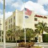 Отель Hampton Inn by Hilton West Palm Beach Central Airport, фото 1