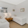 Отель Bondi Vista Beachfront Apartment в Сиднее