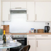 Отель Livestay - 2 Bed Apt, Free Parking in Luton, фото 19