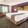 Отель La Quinta Inn & Suites by Wyndham Cincinnati NE - Mason, фото 23