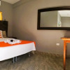 Отель Club Rooms At Popeyes Beach Resort, фото 8