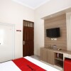 Отель RedDoorz @ Condong Catur 3, фото 3