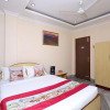 Отель OYO 9924 Lisa Guest House, фото 25