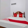 Отель OYO 90511 Pondok Damai Guest House Syariah, фото 10