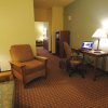 Отель Mountain Inn & Suites Airport - Hendersonville, фото 2