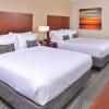 Отель Holiday Inn Express Rochester - University Area, an IHG Hotel, фото 3