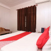 Отель OYO 14185 Laxmi Yellow Guest House, фото 4