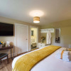 Отель Rosedene Highland House - Emperor Apartment 7, фото 5
