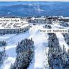 Отель Stroll to Slopes, Village Area, Ski in-out MtLodge 322, фото 20